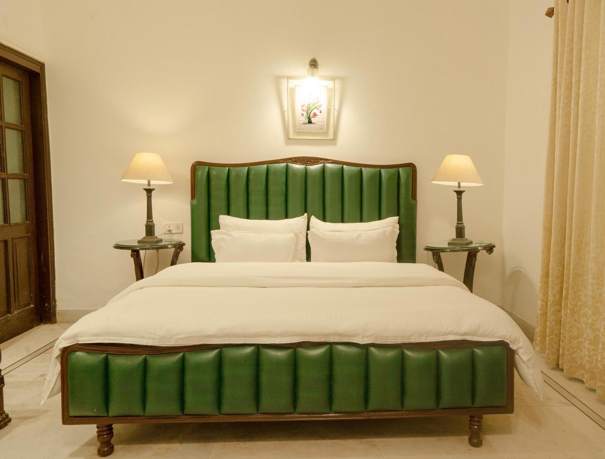 A Mansion Hotel Kashipur Luaran gambar